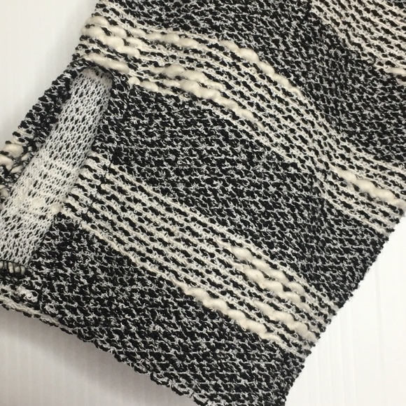 Vince Camuto Stripe Knit 3/4 Sleeve Sweater Top - Picture 7 of 9